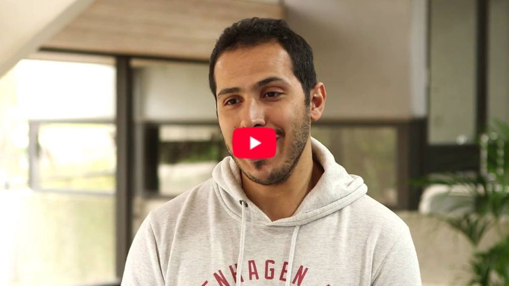 Play Video - Hawthorn-Melbourne | Fahad's story